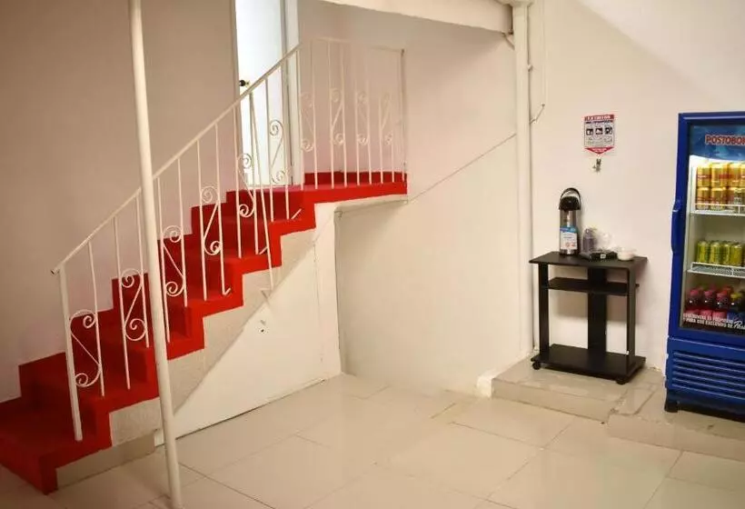 ホテル Hostal Casa Blanca Cabecera