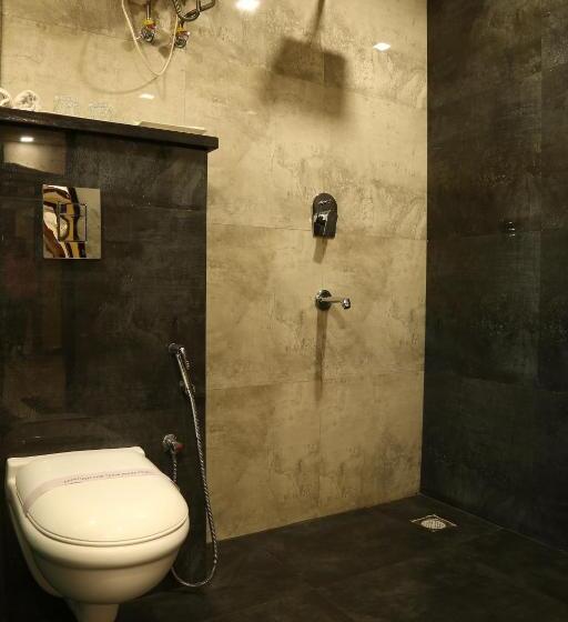 Hotel Kush Ganga 50 Meter From Har Ki Pauri, Haridwar