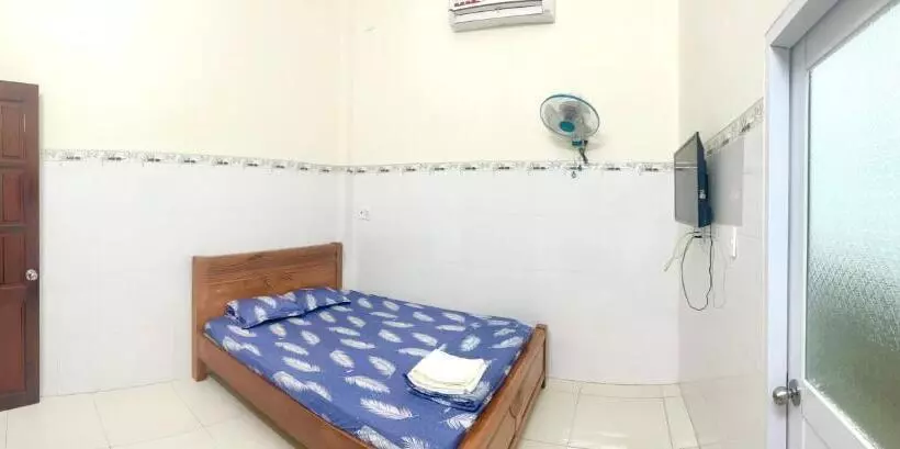 ホテル Nhà Nghĩ Hải Yến