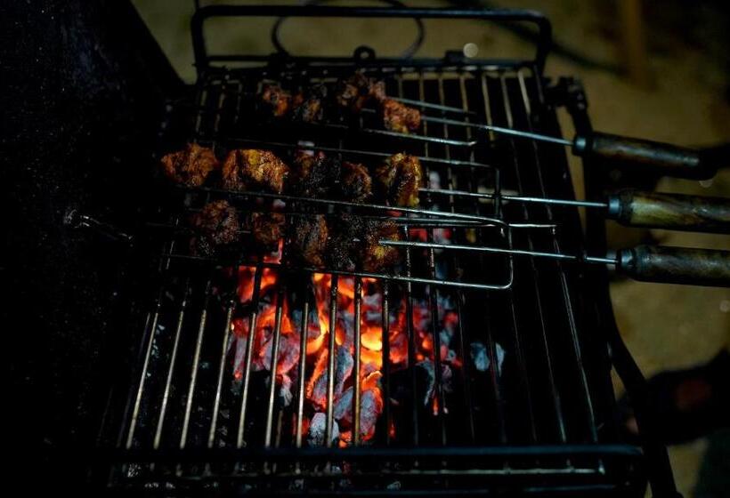 فندق Vista Suites Doddabetta Ooty By Bestinn Leisure