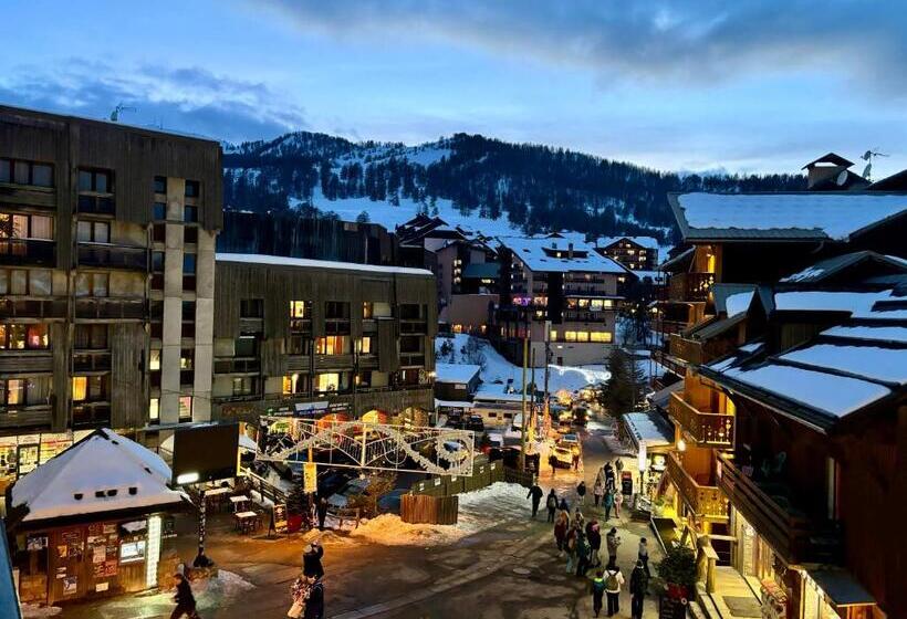 L Eterlou, Studio Centre Station