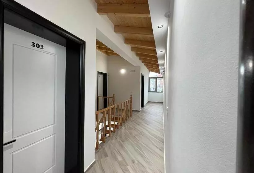 Majatalo Elma Guest House