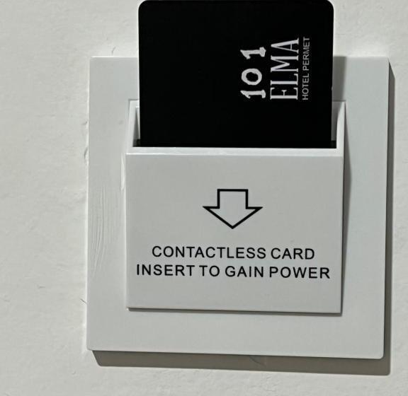 پانسیون Elma Guest House