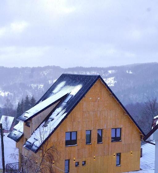 پانسیون Montana