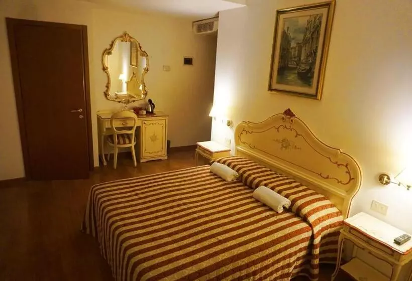 پانسیون Rialto Experience