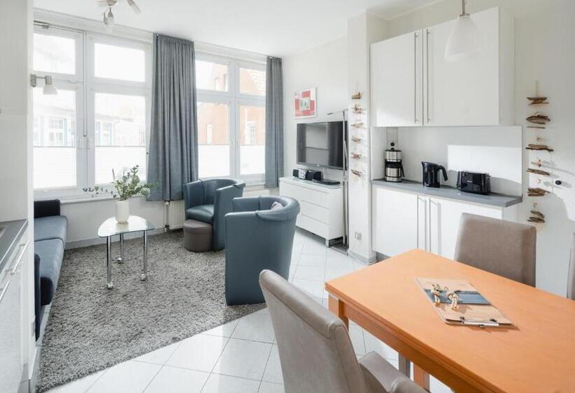 Regina Maris, Wohnung 1