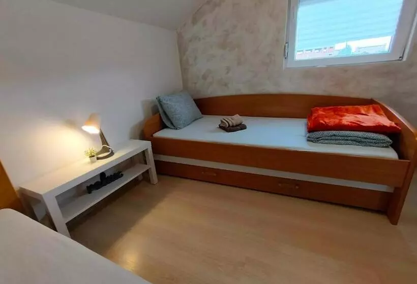 A1   Airport Belgrade Apartment
