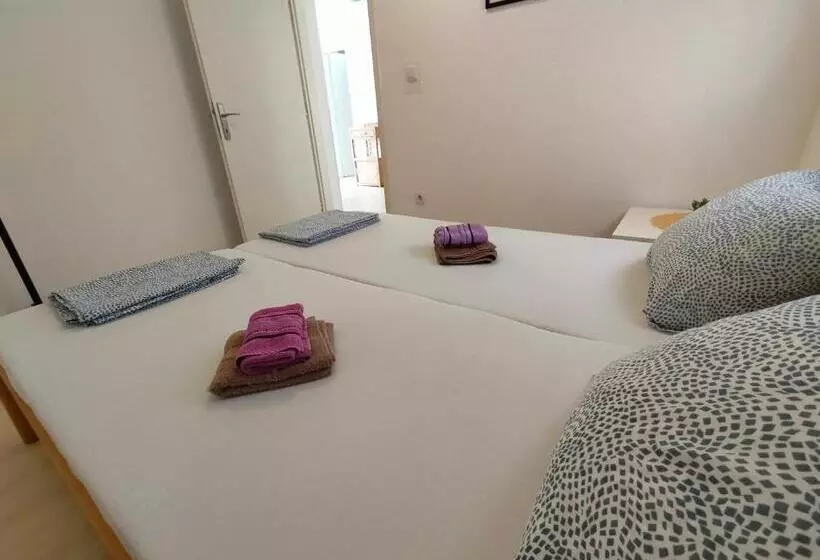 A1   Airport Belgrade Apartment