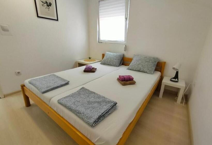 A1 Airport Belgrade Apartment