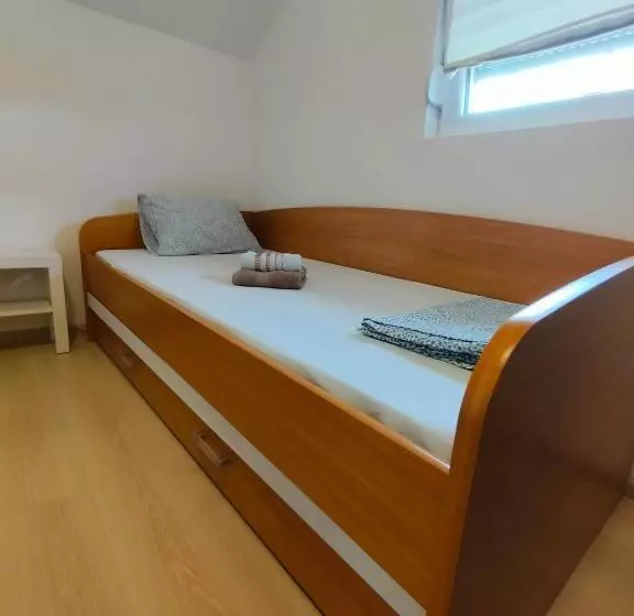 A1   Airport Belgrade Apartment