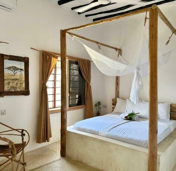 Bed and Breakfast Mlango Paje Villa