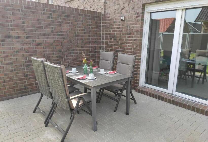 Ferienhaus 017 In Burhave