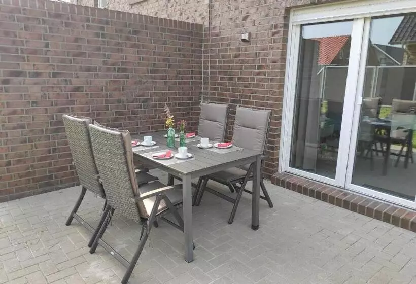 Ferienhaus 017 In Burhave