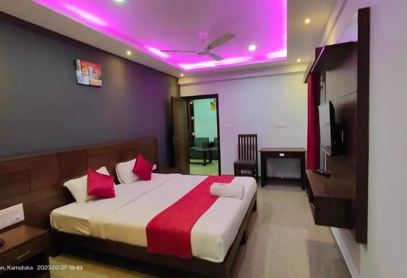 ホテル Coorg Ashok Palace