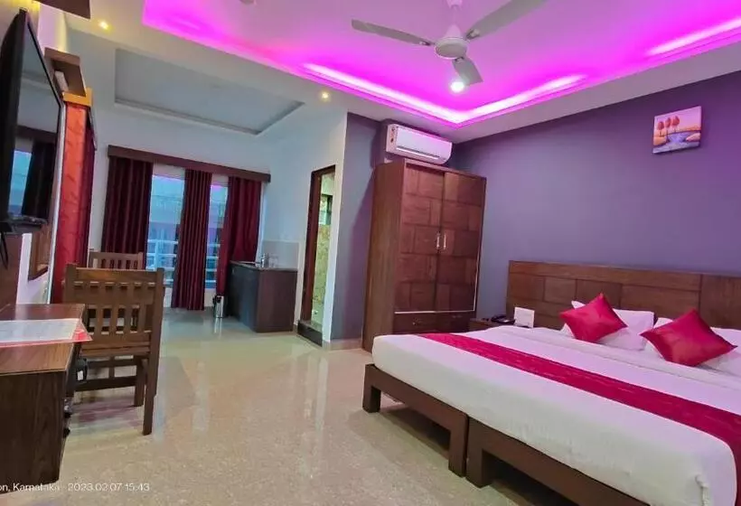 ホテル Coorg Ashok Palace