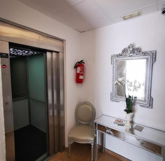 호텔 H Bella Mar Roses