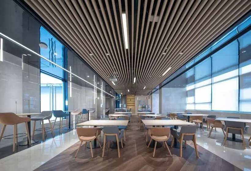 Hotelli Holiday Inn Express Shanghai Qingpu New City, An Ihg