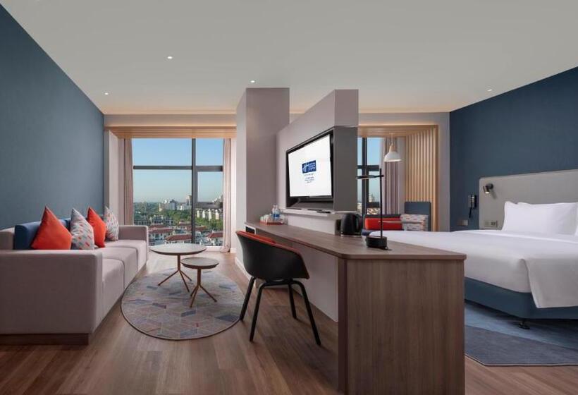 Hotel Holiday Inn Express Shanghai Qingpu New City, An Ihg