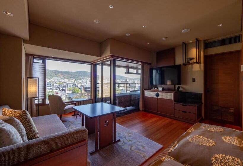 בית מלון כפרי Soraniwa Terrace Kyoto Bettei