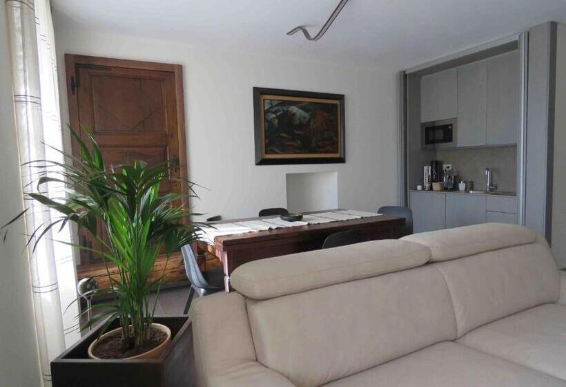 Les Fleuves   Buthier   Alloggio Ad Uso Turistico   Vda   Aosta   N 0115