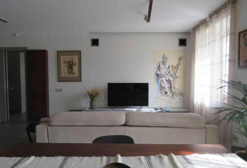 Les Fleuves   Buthier   Alloggio Ad Uso Turistico   Vda   Aosta   N 0115