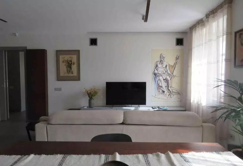 Les Fleuves   Buthier   Alloggio Ad Uso Turistico   Vda   Aosta   N 0115