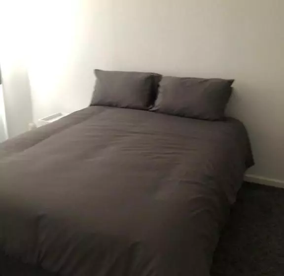 Normanby Raybould House