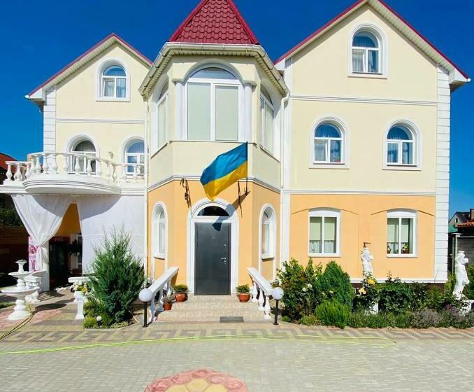 펜션 готель лаванда на ривьере, бассейн,укрытие есть, фонтанка 1 одесса