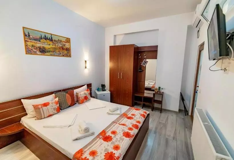 پانسیون Casa Amelie Mangalia
