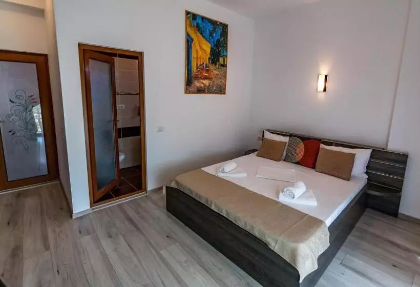پانسیون Casa Amelie Mangalia