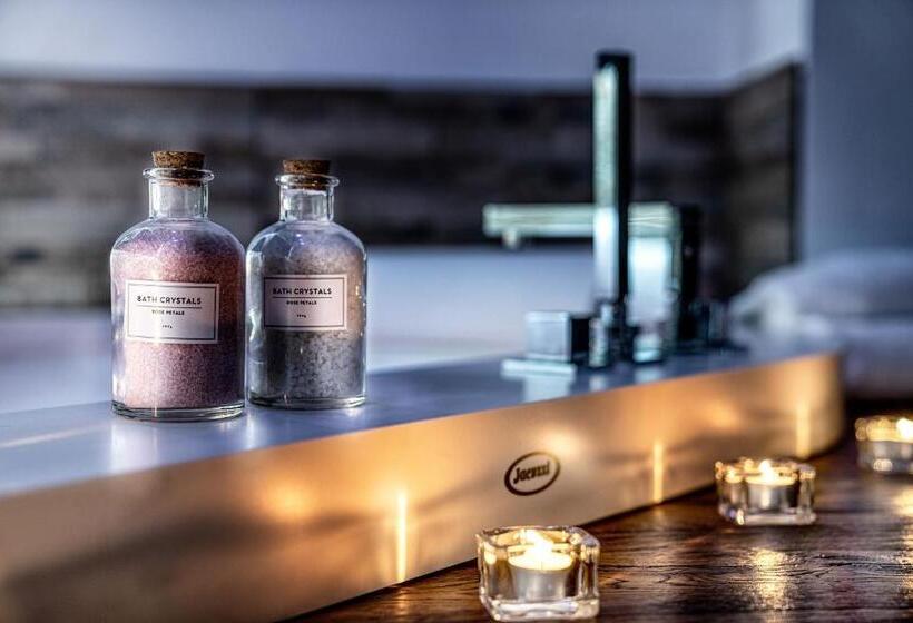 پانسیون Suite Blue Style