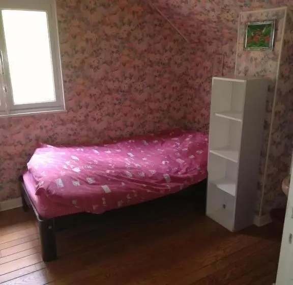 Propriete Bordee D Etangs, Propice A La Detente