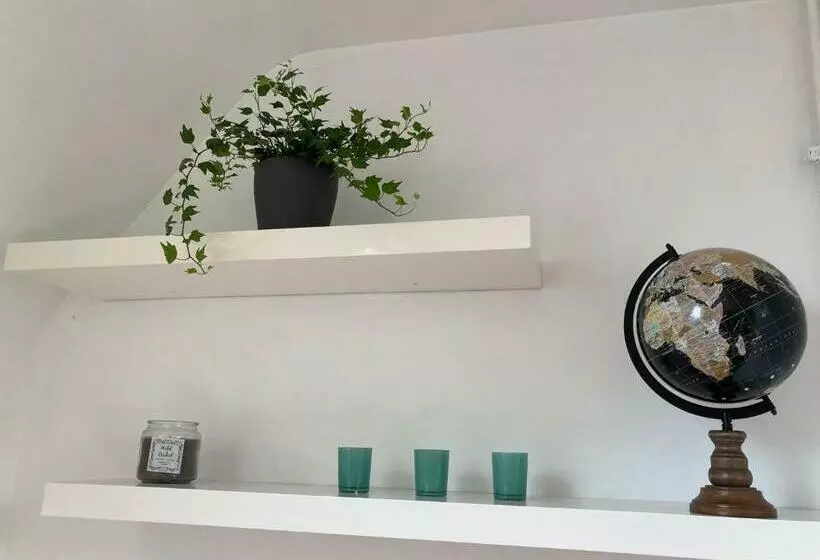 Rustig Appartement In Het Groen Met Terras