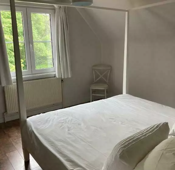 Rustig Appartement In Het Groen Met Terras