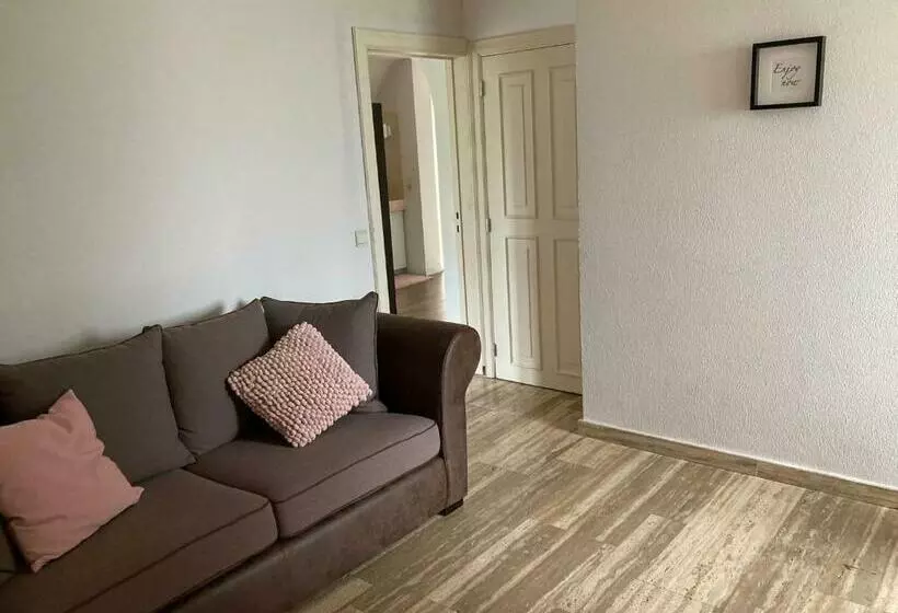 Rustig Appartement In Het Groen Met Terras