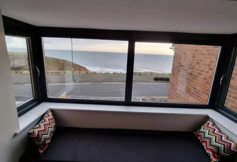 Salt & Surf Sea Views In Saltburn