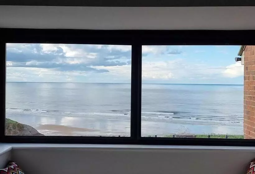 Salt & Surf Sea Views In Saltburn