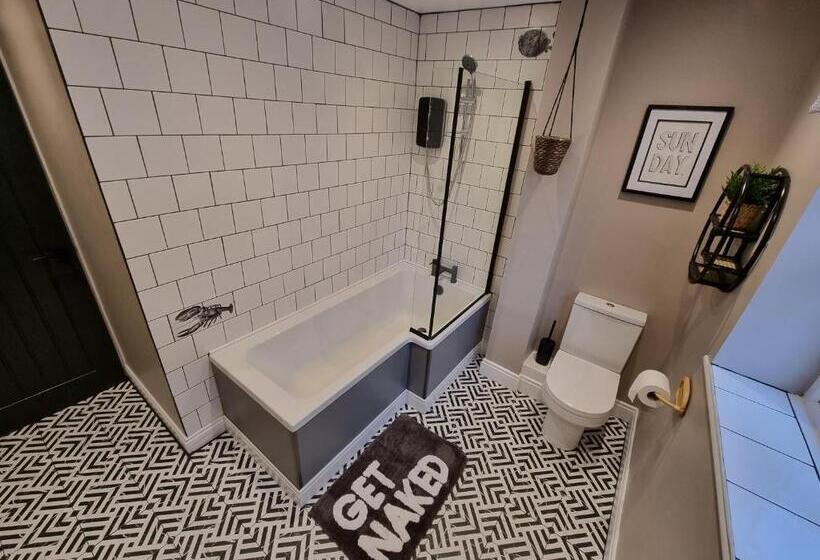 Salt & Surf Sea Views In Saltburn