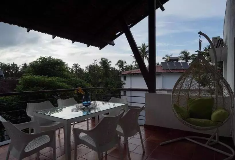 The High By Le Pension Stays