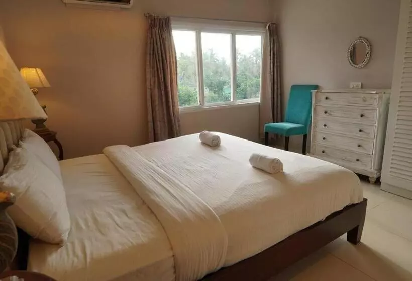 The High By Le Pension Stays