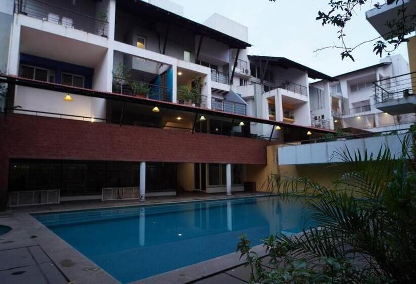 The High By Le Pension Stays