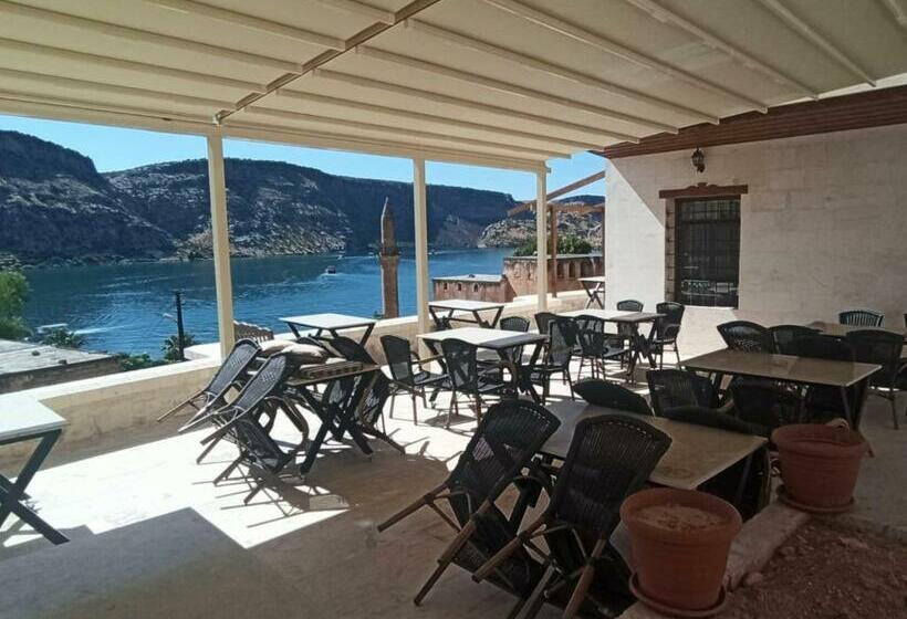 Türkmen Konagi Halfeti̇ Buti̇k Otel