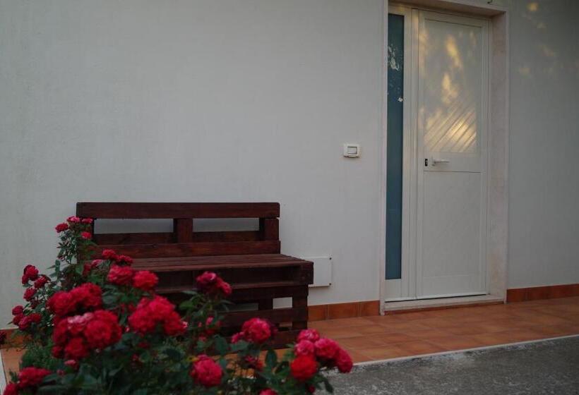 민박 La Casa Del Nonno