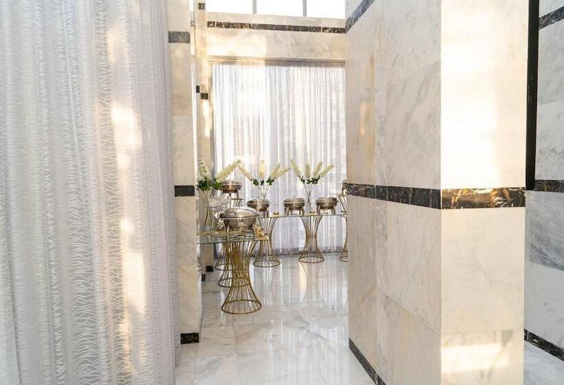 هتل Atlantis Suites