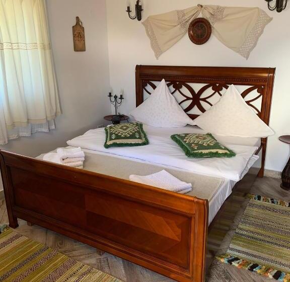 پانسیون Casa Soarelui