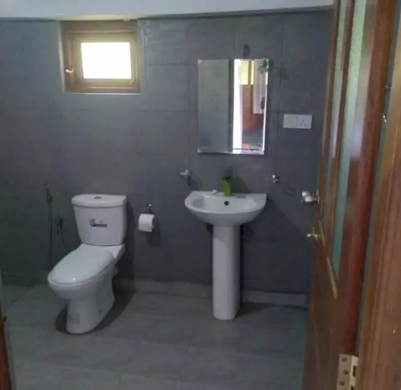 پانسیون Home In The Island