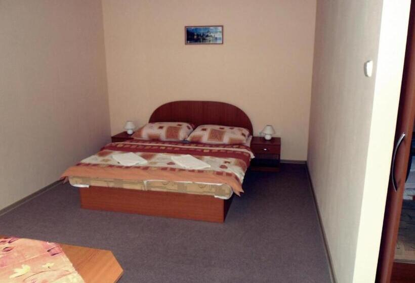 펜션 K Plus Penzión