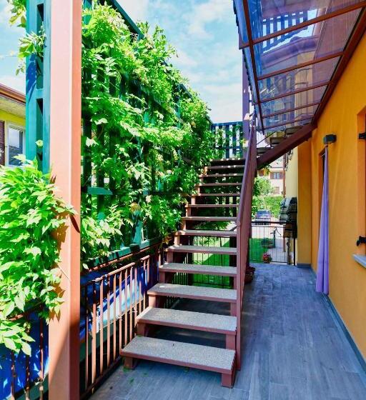 بنسيون Welcome Traveller Divine Cécile