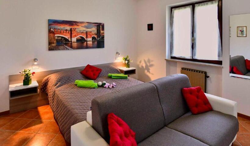 بنسيون Welcome Traveller Divine Cécile