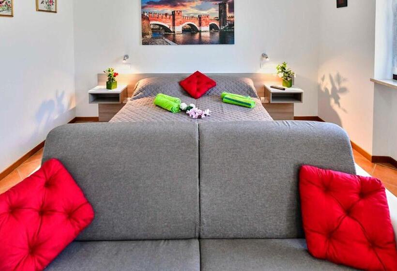 بنسيون Welcome Traveller Divine Cécile